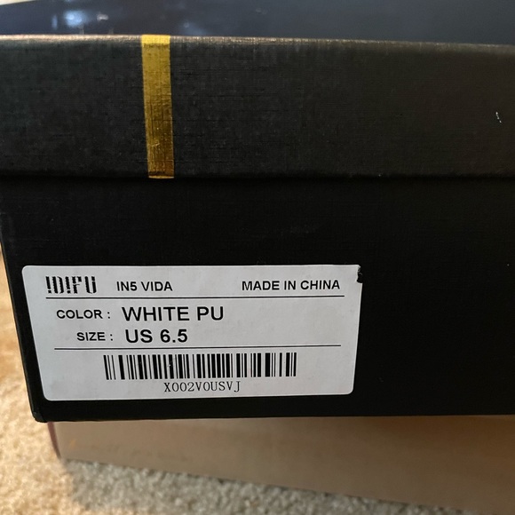 Altered white heels - Picture 4 of 4